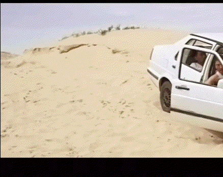 这给我干哪来了，还是国内吗？.gif