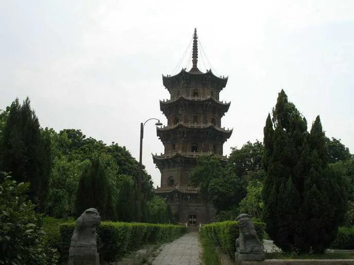 20109223105_3459d856.webp